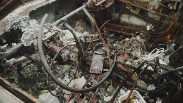 Bucha Ukraine Apr 2022 Cmentarz Samochodów Cywilnych Wyrzucenie Spalonych Samochodów — Wideo stockowe