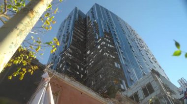 Rus İHA saldırısının sonuçları. Kyiv şehir merkezindeki yıkık ve hasarlı binalar. 