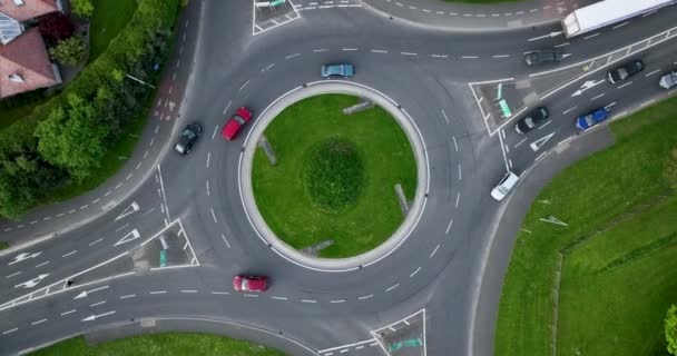 Arial Aerial View Roundabout Cars Passing Top View Cars Road — Stock Video