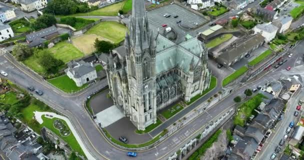Powietrza Okrągły Katedra Colmansa Cobh Irlandia Kościół Colmana Katedrze Wysokiej — Wideo stockowe