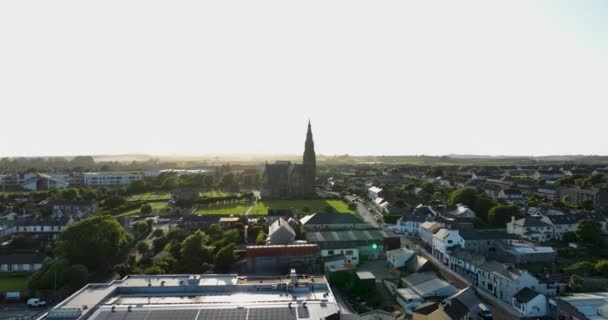 Вид Воздуха Католическую Церковь Траморе Закате Высококачественные Кадры — стоковое видео