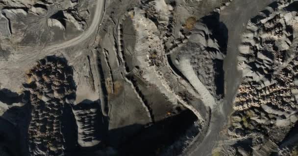 Leć Nad Kamieniołomem Irlandii Ekstrakcja Materiałów Budowlanych Duży Obiekt Wydobywczy — Wideo stockowe