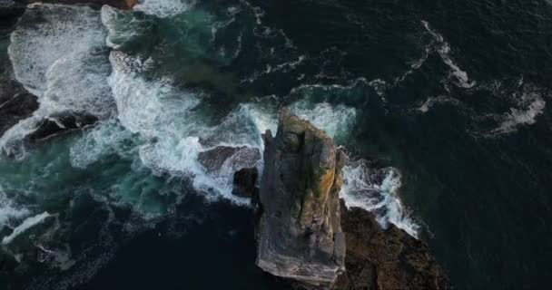 Aerial Cliffs Moher Ireland Fly Branaunmore Sea Stack Low Flying — Stock Video