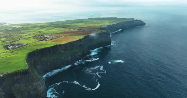 Cliffs Moher Atlantic Ocean Most Famous Landmark Ireland Clare Ireland — Stock Video