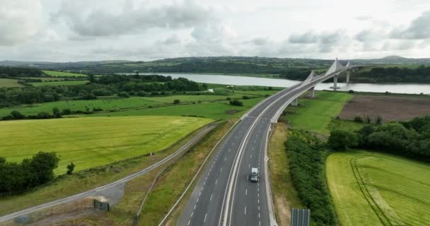 Bílý Most Přes Řeku Nejdelší Most Irsku Waterford Country Vysoce — Stock video