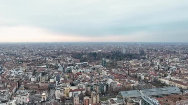 Milano Merkez Tren Stasyonu Çevresindeki Meydanın Tarihi Binasının Havadan Görünüşü Stok Çekim 