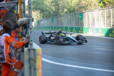 Bakü, Azerbaycan - 28-30 Nisan 2023: Bakü 2023 Formula 1 Grand Prix 'inde Yarış Başladı