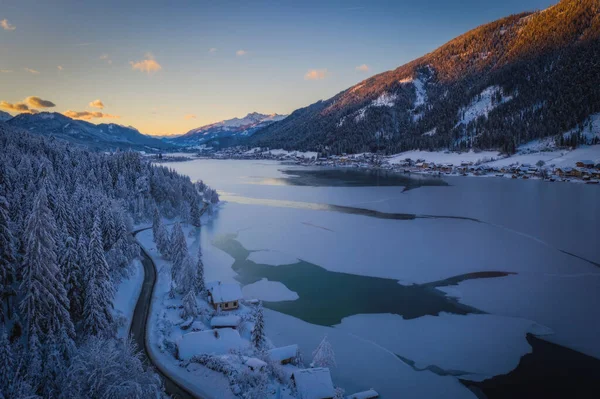 Belo Cenário Parque Natural Weissensee Frozen Lake Weissensee Caríntia Alpes — Fotografia de Stock