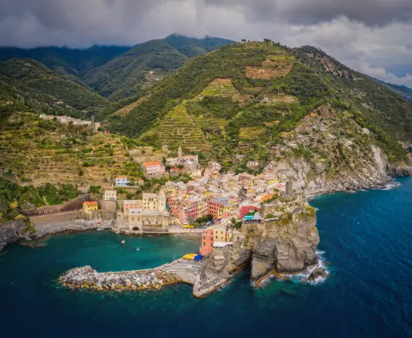 Letecký Snímek Vesnice Vernazza Moře Cinque Terre Itálie Září 2022 — Stock fotografie