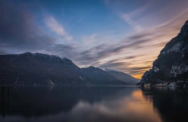Vue Soir Sur Lac Garde Riva Del Garda Italie Janvier — Photo