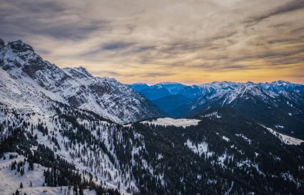 Nascer Sol Dia Inverno Com Neve Fresca Itália Trentino Alto — Fotografia de Stock