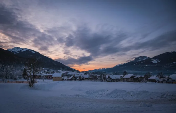 Sonnenuntergang Über Troepolach Und Rattendorf Talstation Des Skilifts Skigebiet Nassfeld — Stockfoto