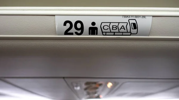 Sinal Indicando Assentos Fuselagem Avião — Fotografia de Stock