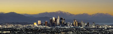 Los angeles skyline günbatımı