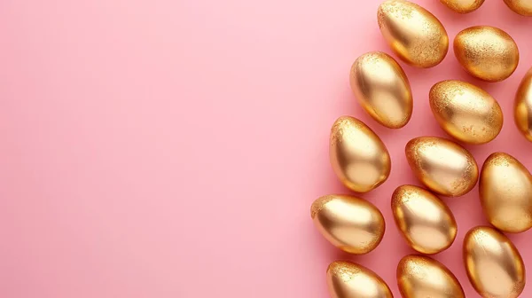 Pasen Gouden Eieren Pastel Roze Achtergrond Vakantie Concept Happy Easter — Stockfoto