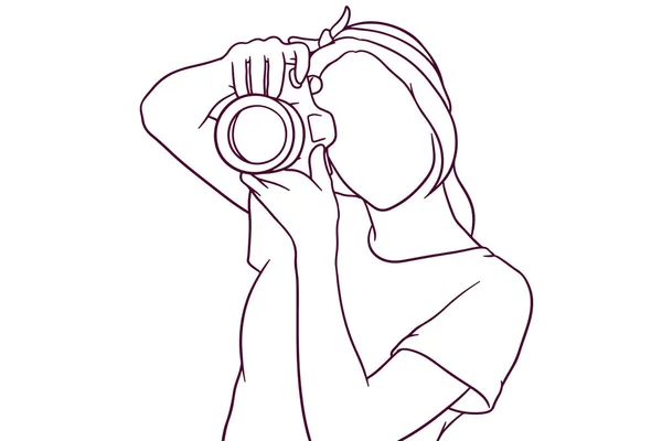 年轻美丽的女孩拿着相机拍照 摄影概念 手绘风格矢量图解 — 图库矢量图片