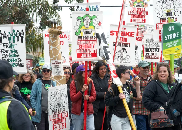 Oakland Mai 2023 Des Centaines Enseignants Parents Partisans Défilent Lors — Photo
