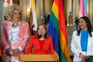 San Francisco, CA - 2 Haziran 2023: Vali Yardımcısı Eleni Kounalakis, San Franciscos 53..
