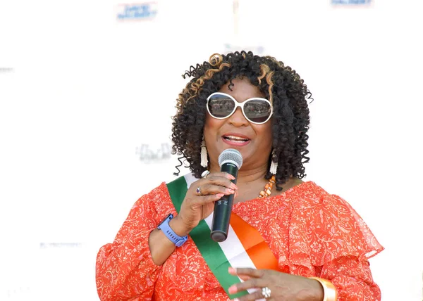 stock image Fremont, CA - Aug 20, 2023: Alameda County DA Pamela Price speaking at the FOG Festival. An annual celebration of Indian heritage and culture for the entire Bay Area.