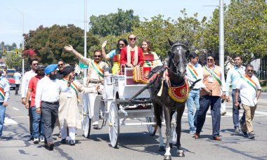 Fremont, CA - 20 Ağustos 2023: Sunita Duggal, milletvekili Lock Sabha Inida 31. Hint mirası ve kültürünün yıllık kutlaması.