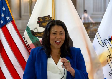 San Francisco, CA - 19 Mart 2024: Belediye Başkanı London Breed Belediye Binasında düzenlenen Kadın Tarihi Ayı Töreninde konuşma yapacak.