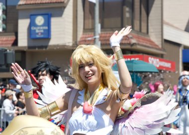 San Francisco, CA - 21 Nisan 2024: 57. Geleneksel Kiraz Çiçeği Festivali 'nin Birleşik Katılımcıları.