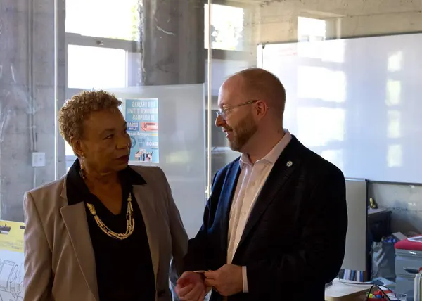 stock image Oakland, CA - Sept 01, 2024: Congresswoman Barbara Lee speaking with DNC Secretary Jason Rae at the Oakland Area United Democratic Campaign HQ Grand Opening event.