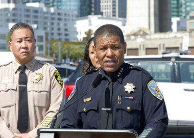 San Francisco, CA - 16 Eylül 2024: Polis Şefi Bill Scott, San Francisco 'daki kamu güvenliğini artırmaya devam edecek yeni teknolojiyle ilgili basın toplantısında konuştu.