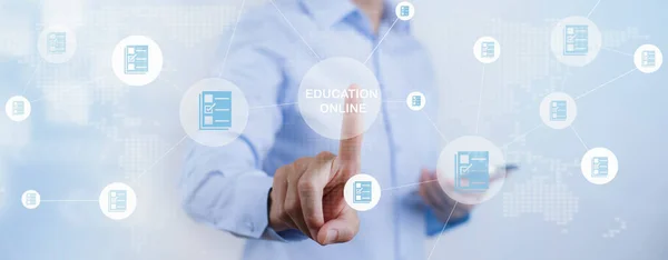 Onderwerp Learning Onderwijs Zakenman Hand Aanraken Online Education Icoon Virtueel — Stockfoto