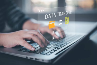 Programcılar şu anda veri transferi için bilgisayarları kullanıyorlar, özellikle internet üzerinden internet iletişimi için veri hacmi.
