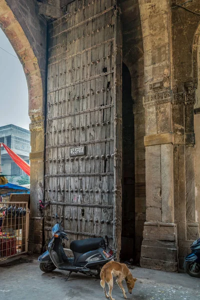 2017 Vintage Porte Entrée Bois Fort Bhadra Ahmedabad Gujarat Inde — Photo
