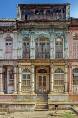 01 28 2010 Avrupa aromalı eski Havelis ve Viktorya dönemi konakları Bohra Vad Sidhpur Kuzey Gujarat Hindistan 'da