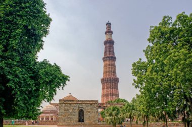 09 27 2009 Qutub Minar,a Unesco World Heritage Site, tallest Brick Minaret Of The World,new Delhi,india