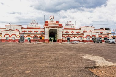 06 13 2007 Vintage Ahmednagar Railway Station, Ahmednagar, Maharashtra, India