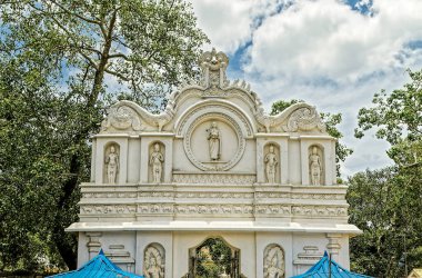 09 10 2007 Dekorativ Kutsal Bodhi Ağaç Tapınağı Kompleksi Sri Lanka Asya 'daki Anuradhapura.