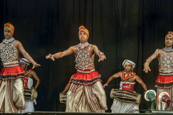 2007 Χορευτές Τέχνης Και Πολιτισμού Παραδοσιακή Ενδυμασία Kandy Χορευτές Κατά — Φωτογραφία Αρχείου