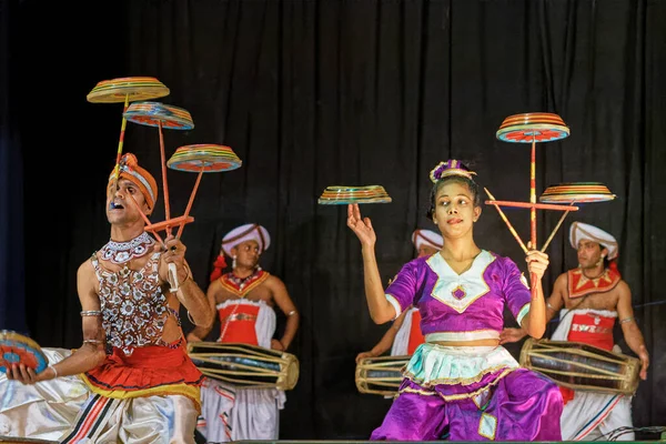 2007 Χορευτές Τέχνης Και Πολιτισμού Παραδοσιακή Ενδυμασία Kandy Χορευτές Κατά — Φωτογραφία Αρχείου
