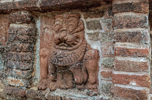2007 Terracotta Carved Lion Mahasena Palace Anuradhapura Sri Lanka Asia — 스톡 사진