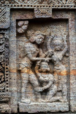 07 22 2007 Budist kalıntısı Ratnagiri kazı alanında yıkılmış heykel Brahmani ve Birupa nehirleri Jajpur ilçeleri arasındaki mücevher tepesi anlamına geliyor. Orissa Hindistan