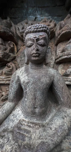2007 Zerstörte Statue Erbe Buddhistischen Ausgrabungsstätte Ratnagiri Bedeutung Hügel Der — Stockfoto