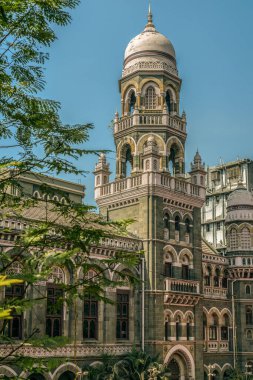 01: 24 Anjuman I Islam 'dan Indo Sarsenik Stone Stuccher İngiliz Lisesi VT CSMT Mumbai Maharashtra Hindistan
