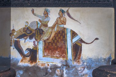 06 25 2012, Muli Old Swaminarayan Mandir Muli Surashtra Gujarat India 'da fil turunun duvar resmi.