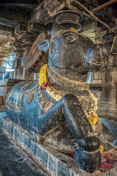 2013 Vintage Stone Idol Nandi Kudala Sangmeshwara Temple Solapur Maharashtra — Stockfoto
