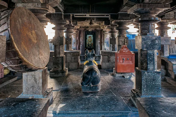 2013 Vintage Stone Idol Nandi Kudala Sangmeshwara Temple Solapur Maharashtra — Stock Photo, Image