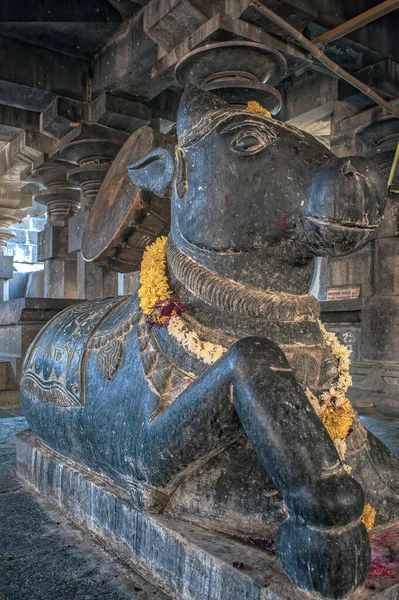 2013 Vintage Stone Idol Van Nandi Kudala Sangmeshwara Tempel Solapur — Stockfoto