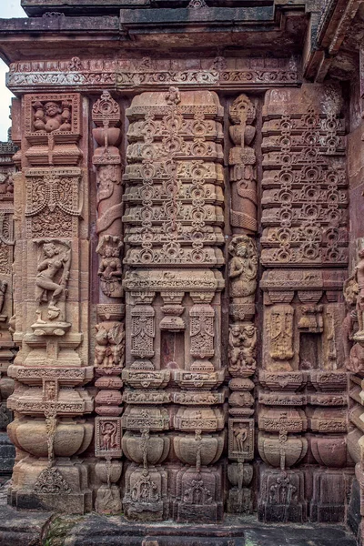 2007年07月21日インド オリッサ州のムクテシュワーラ神殿に古代の砂岩彫刻 — ストック写真