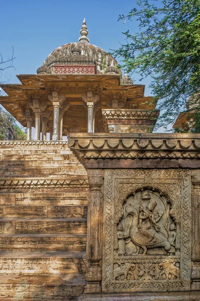 2015 Statua Vintage Saraswati Cenotafi Chattris Kesar Bagh Kota Rajasthan — Foto Stock