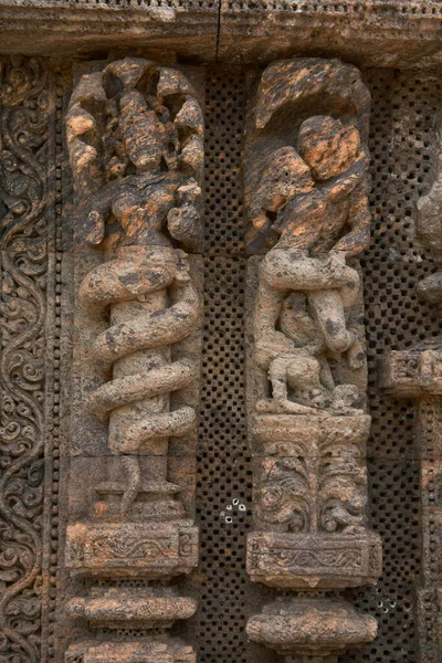 2007 Vintage Rzeźby Erotyczne Zewnętrznych Ścianach Świątyni Słońca Konark Orissa — Zdjęcie stockowe