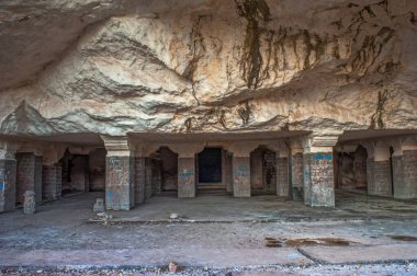 11 22 2013 Dharashiv Mağarası Antik kalıntıları Osmanabad şehrinden 8 km uzaklıkta, Hindistan Maharashtra Asya 'da Balaghat Dağları' nda Dharashiv şehri olarak adlandırılan yedi mağara..