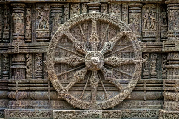 2007 Vintage Sandstone Sculpture Wheel Sun Temple Konarak Património Mundial Imagem De Stock